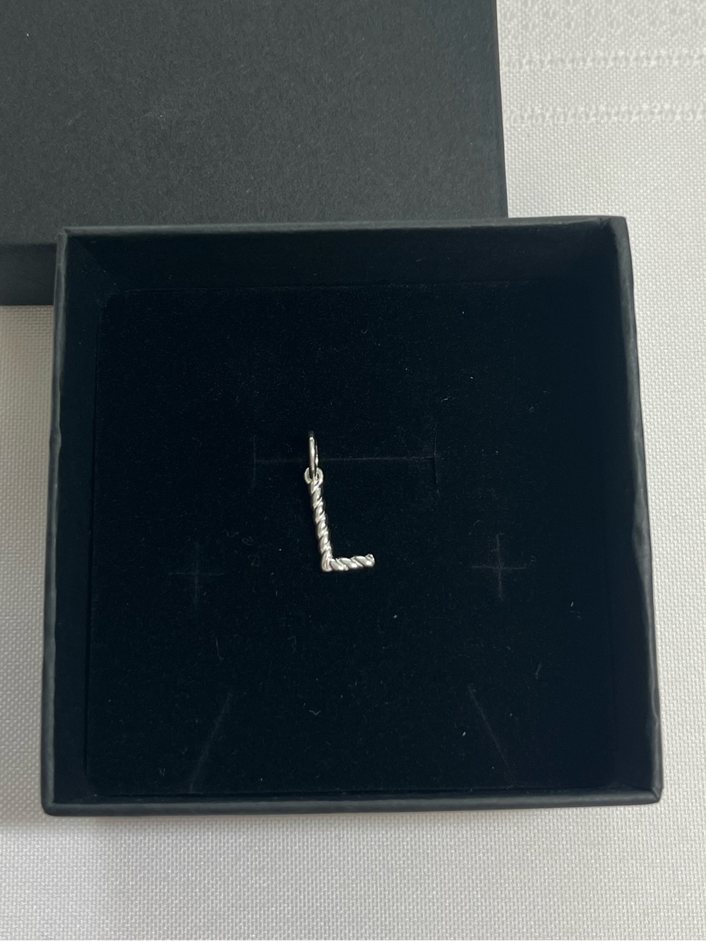 New Hillberg & Berk Braided Sterling silver letter “L” pendant